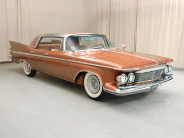 Chrysler Imperial Crown 4-door-Southampton specs