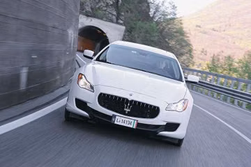 Maserati Quattroporte Diesel (Mk VI 275 PS) specs