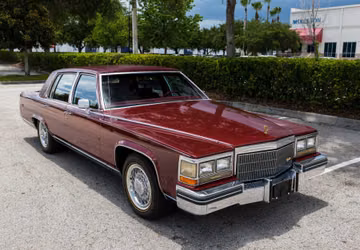 Cadillac Fleetwood Brougham, 1985
