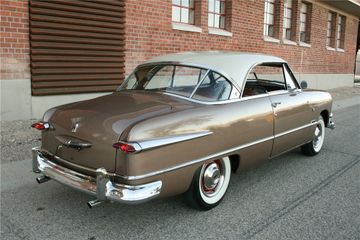 FORD VICTORIA, 1951