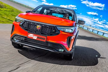 Abarth Pulse specs