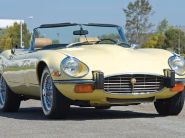 Jaguar E-Type Series 3 V-12 Roadster, 1974