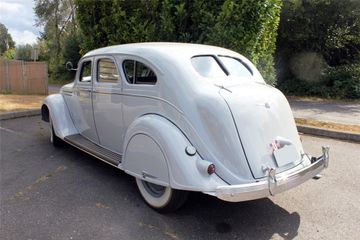 CHRYSLER AIRFLOW IMPERIAL SEDAN, 1937