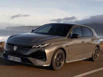 Peugeot 308 Hybrid 195 (Mk III) specs
