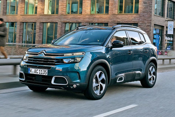 Citroen C5 Aircross PureTech 130 (Mk I) specs