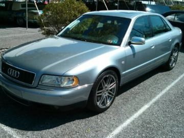 Audi S8, 2003