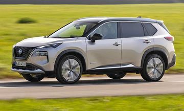 Nissan X-Trail 1.5 VC-T e-4ORCE (Mk IV) specs