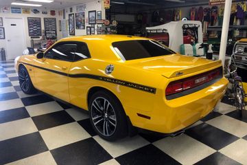 DODGE CHALLENGER SRT8, 2012