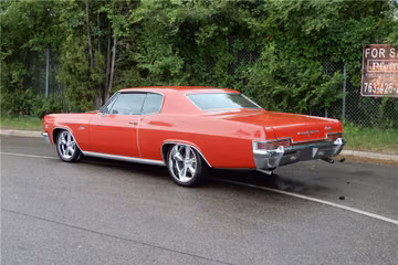 CHEVROLET CAPRICE CUSTOM 2-DOOR HARDTOP, 1966