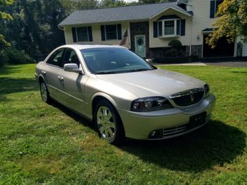 Lincoln LS Sedan, 2004