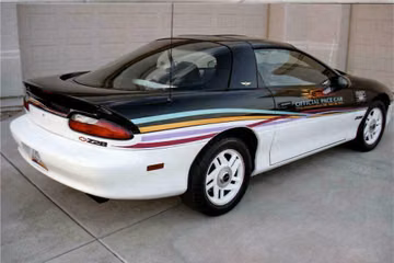 CHEVROLET CAMARO Z/28 PACE CAR COUPE, 1993