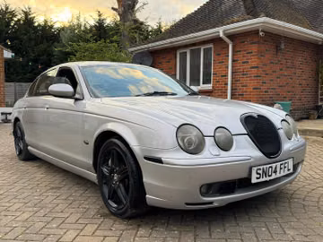 Jaguar S-Type R V8, 2004