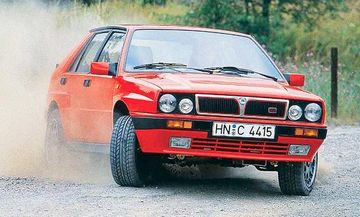 Lancia Delta HF Integrale 16V (200 PS) specs