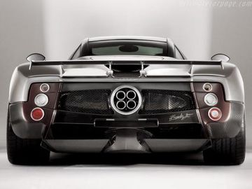Pagani Zonda F specs