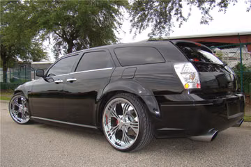 DODGE MAGNUM RT CUSTOM WAGON, 2005