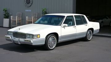 Cadillac Sedan Deville, 1990
