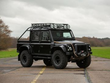 Land Rover Defender SVX Custom, 2010
