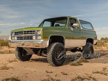 CHEVROLET K5 BLAZER CUSTOM SUV, 1986