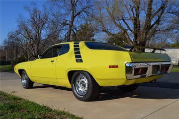 PLYMOUTH ROAD RUNNER, 1971