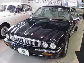 Jaguar XJ Vanden Plas, 1999