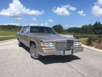 Cadillac Brougham, 1991