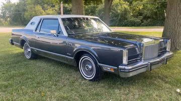 Lincoln Continental Mark VI Coupe, 1983