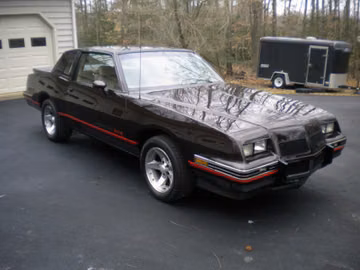 Pontiac Grand Prix 2+2, 1985
