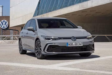 VW Golf 1.4 eHybrid (Mk VIII) specs