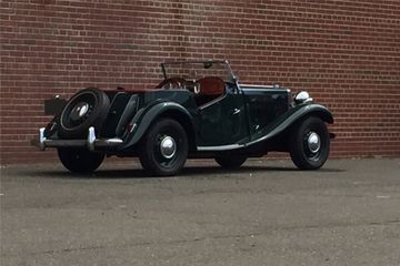 MG TD ROADSTER, 1952