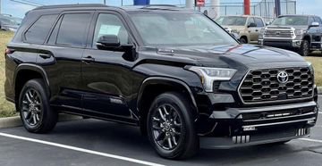 The Perfect Family Car for Dubai