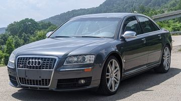 Audi S8, 2007