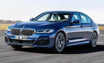 BMW 540i xDrive (G30 Facelift) specs
