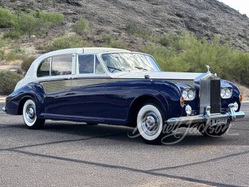 ROLLS-ROYCE PHANTOM V JAMES YOUNG SEDANCA DE VILLE, 1965