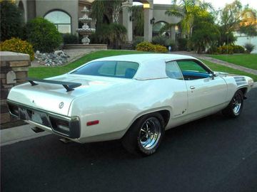 Plymouth Road Runner, двухдверный хардтоп, 1972 год