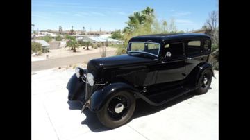 Plymouth Sedan Street Rod, 1933