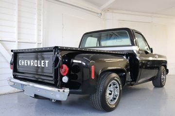 CHEVROLET SILVERADO PICKUP, 1975