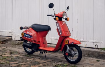 c. - HONDA MELODY, 1983