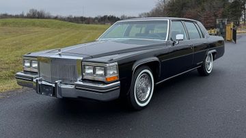 Cadillac Sedan Deville, 1984
