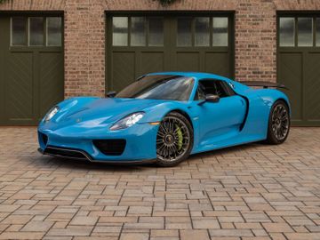Porsche 918 Spyder, 2015