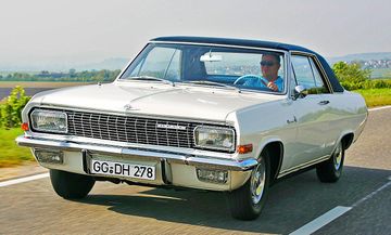 Opel Diplomat 4.6 (A) specs