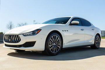 Maserati Ghibli Sedan, 2020