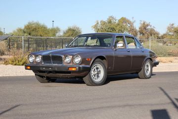 Jaguar XJ12 Vanden Plas, 1986