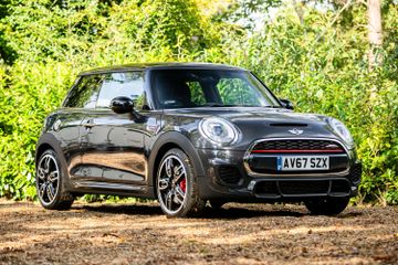 MINI JCW 6 Speed Tiptronic, 2017