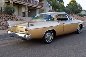 Studebaker Golden Hawk, 1957