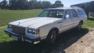 Buick LeSabre Estate Wagon, 1989