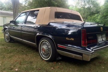 CADILLAC DE VILLE, 1988