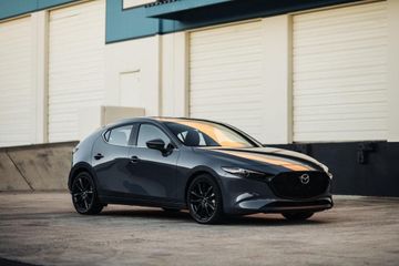 Mazda 3 SkyActiv-G 122 (BP) specs