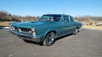 Pontiac Tempest, 1965