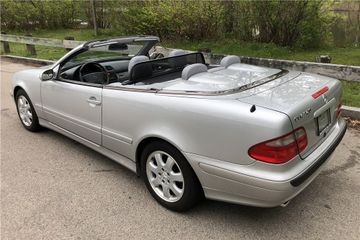 MERCEDES-BENZ CLK320 CABRIOLET, 2002