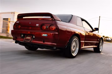 Nissan Skyline, 1992